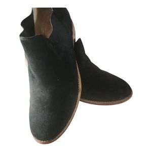 Clarks Edenvale Black Suede Page Boot Size 11 No Box